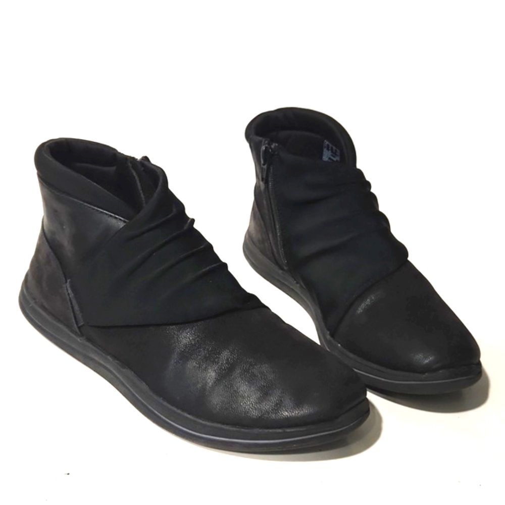 Clarks Cloudsteppers Breeze Dusk Black Zip Up Ankle Boots Size 8.5